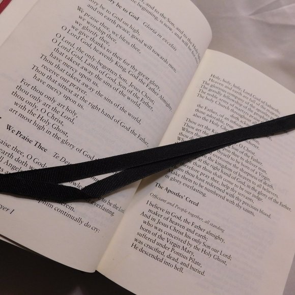 The Book Of Common Prayer Episcopal Church Hardcover Book Vintage 1977 - Picture 7 of 7